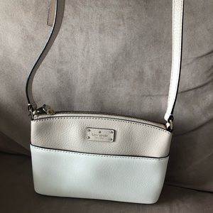 Kate Spade Cross Body- pet free/smoke free. EUC!!